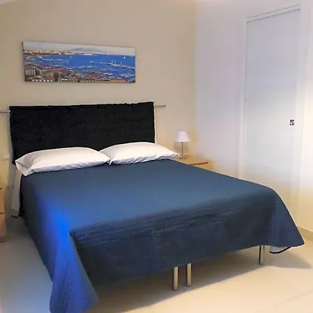 Mansarda Del Sole نابولي