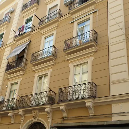 Mansarda Del Sole * Naples